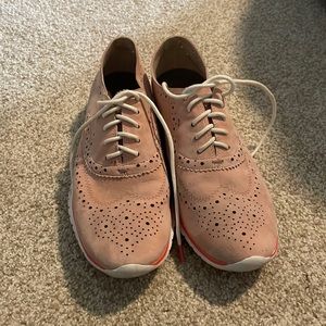 Size 8 1/2 cole haan zero grand pink Oxford shoes
